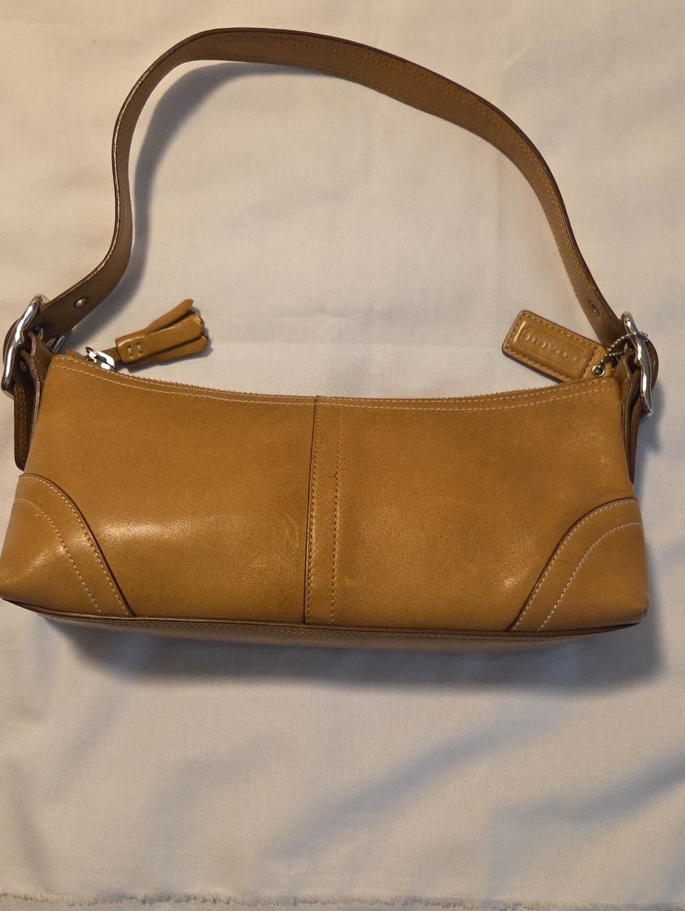 Vintage Coach West Hampton Demi Leather Shoulder Bag